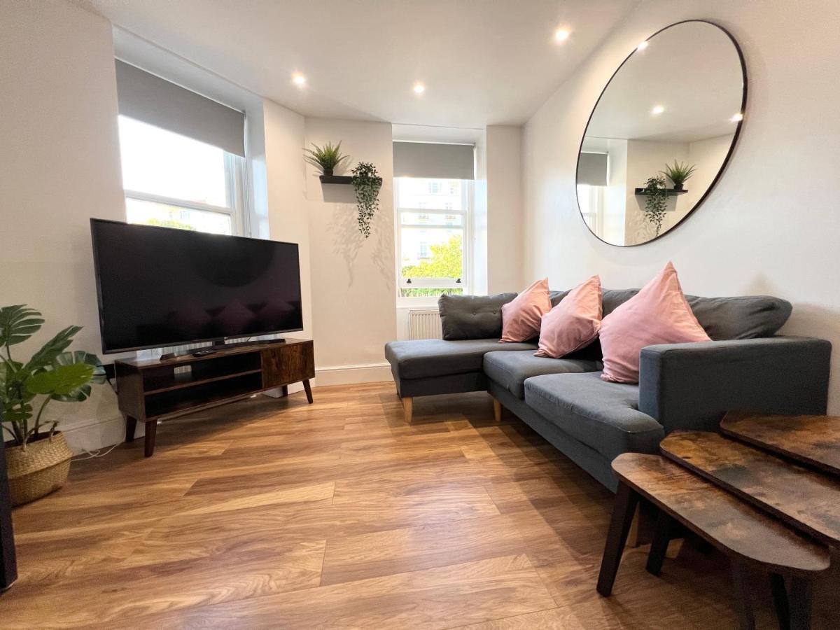 Lovely Apartment, One Minute From Bournemouth Beach And Town. Экстерьер фото
