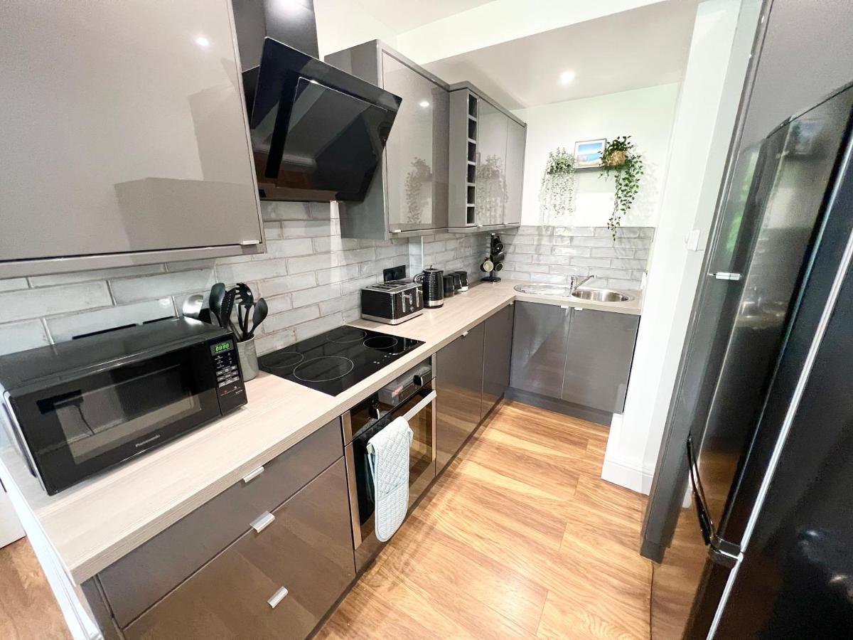 Lovely Apartment, One Minute From Bournemouth Beach And Town. Экстерьер фото