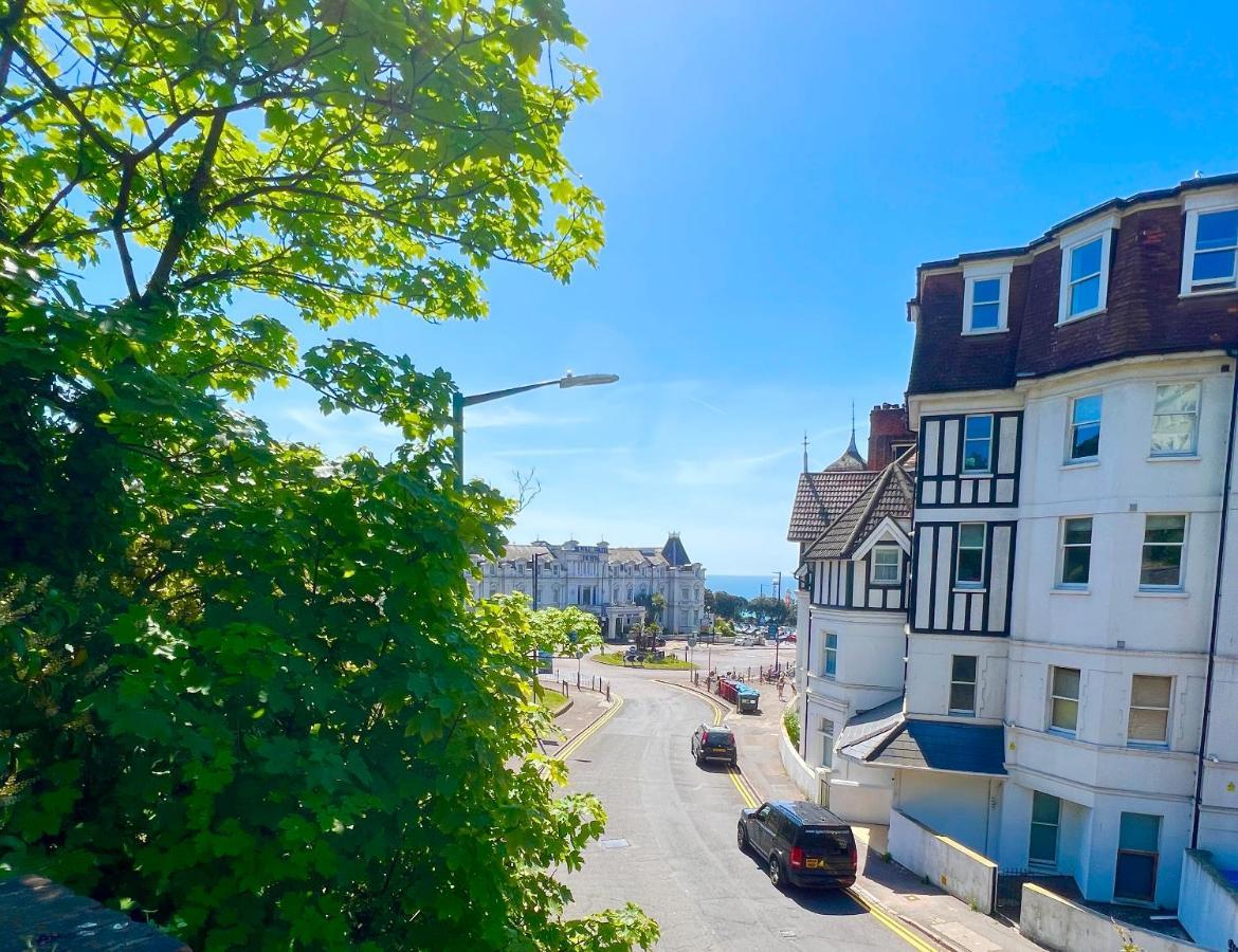 Lovely Apartment, One Minute From Bournemouth Beach And Town. Экстерьер фото