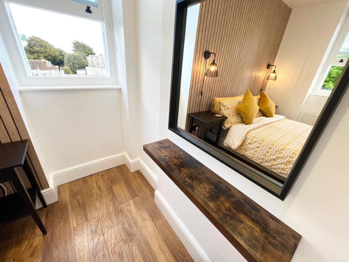 Lovely Apartment, One Minute From Bournemouth Beach And Town. Экстерьер фото